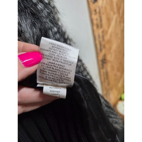 RXB Vest Black Faux Fur Sweater High Neck Long Tunic Style  Women's Medium - Picture 8 of 11